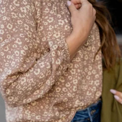 Vintage Floral Cinched Trim Blouse 18 Vintage Floral Cinched Trim Blouse -Women's Clothing Store untitled 1102