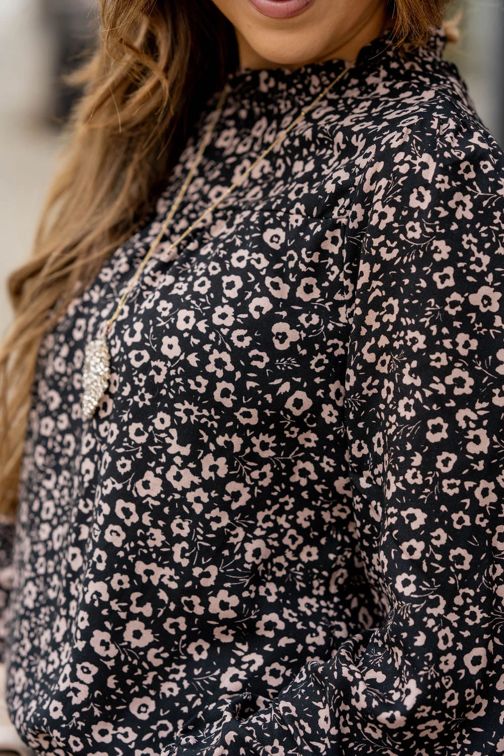 Vintage Floral Cinched Trim Blouse 10 Vintage Floral Cinched Trim Blouse - Image 10