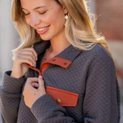 Color Pop Quilted Pullover Sweatshirt -Women's Clothing Store untitled 1446 cbff2c94 b8bb 4f87 92df 3b095d1d60a9