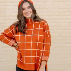 Grid High Low Mock Neck Sweater Tee