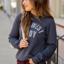 Midwest Lady Graphic Crewneck 10 Midwest Lady Graphic Crewneck -Women's Clothing Store untitled 2379 814455