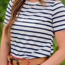 Simple Scalloped Stripes Tee -Women's Clothing Store untitled 3007 e063318d 9c0f 4cd4 b0ca 4177c55fa6a1