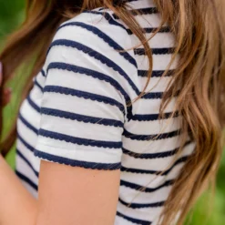 Simple Scalloped Stripes Tee -Women's Clothing Store untitled 3012 670a8808 7d78 4b81 8451 1e326aef5b67