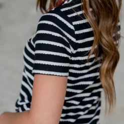 Simple Scalloped Stripes Tee -Women's Clothing Store untitled 3591