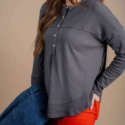 Raw Stitched Button Accented Tee -Women's Clothing Store untitled 4578