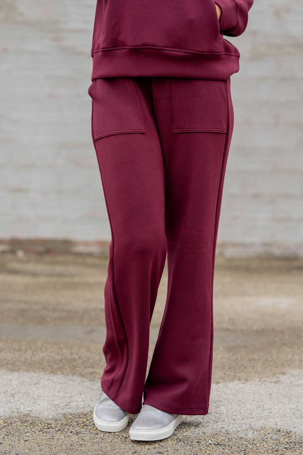 Everyday Relaxed Drawstring Pants 4 Everyday Relaxed Drawstring Pants - Image 4