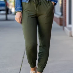 Everyday Lightweight Joggers -Women's Clothing Store untitled 4687