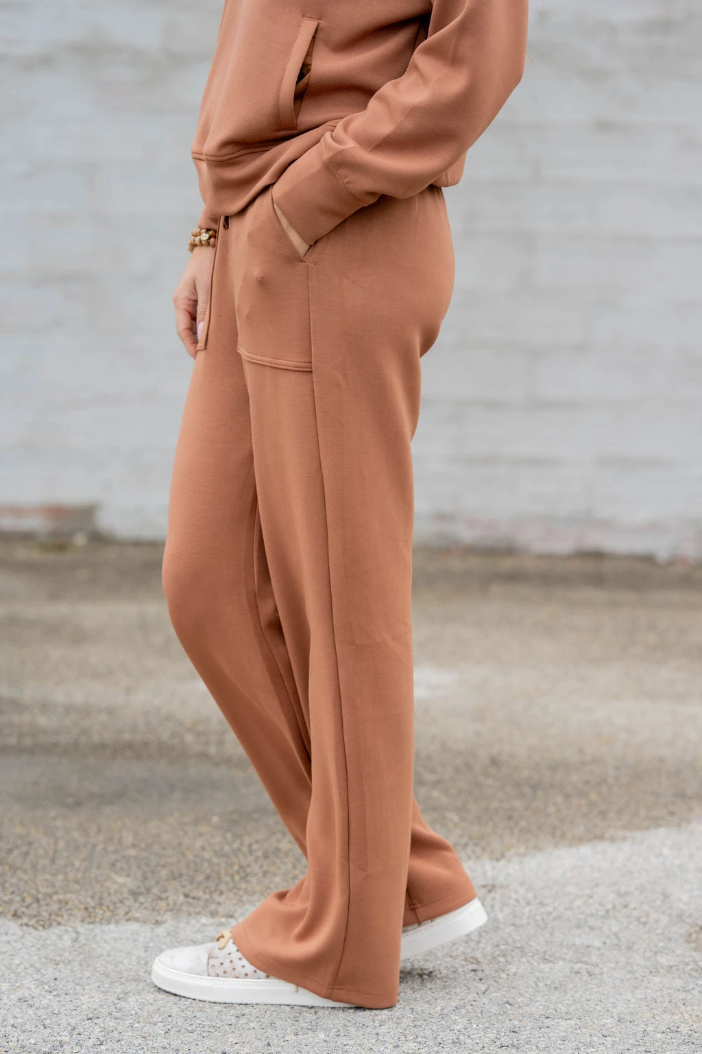 Everyday Relaxed Drawstring Pants 11 Everyday Relaxed Drawstring Pants - Image 11