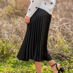Chic Pleated Midi Skirt -Women's Clothing Store untitled 4780 0be53e20 2cef 4a26 9de5 1a89b86b7218