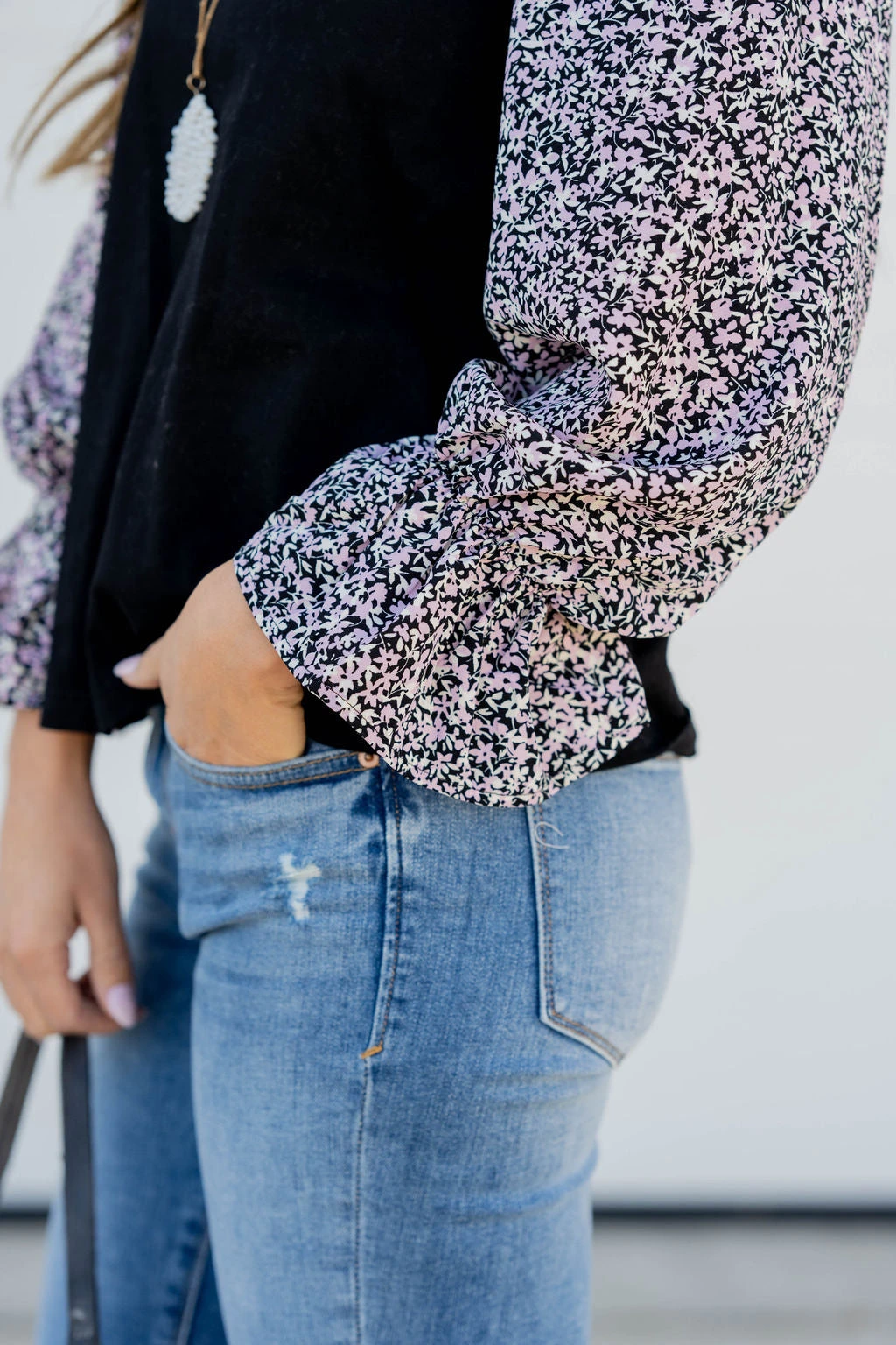 Dainty Daisies Statement Sleeve Tee 5 Dainty Daisies Statement Sleeve Tee - Image 5