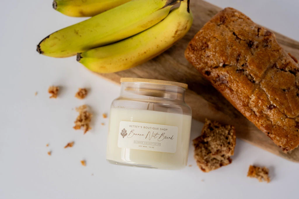 Betsey's Exclusive Banana Nut Bread Soy Wax Candle - 16oz 2 Betsey's Exclusive Banana Nut Bread Soy Wax Candle - 16oz - Image 2