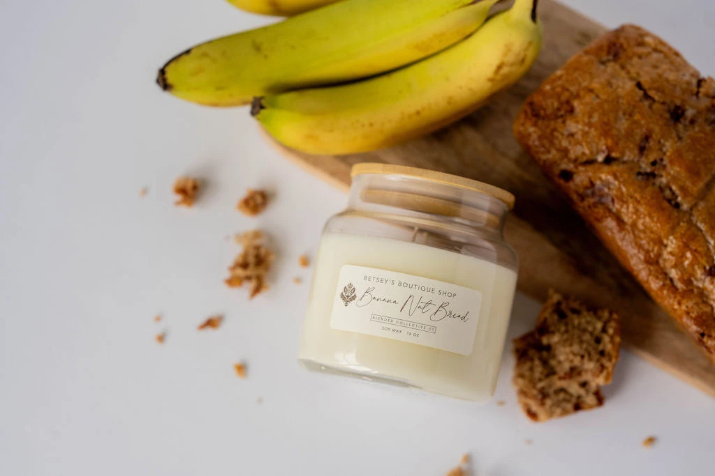 Betsey's Exclusive Banana Nut Bread Soy Wax Candle - 16oz 4 Betsey's Exclusive Banana Nut Bread Soy Wax Candle - 16oz - Image 4