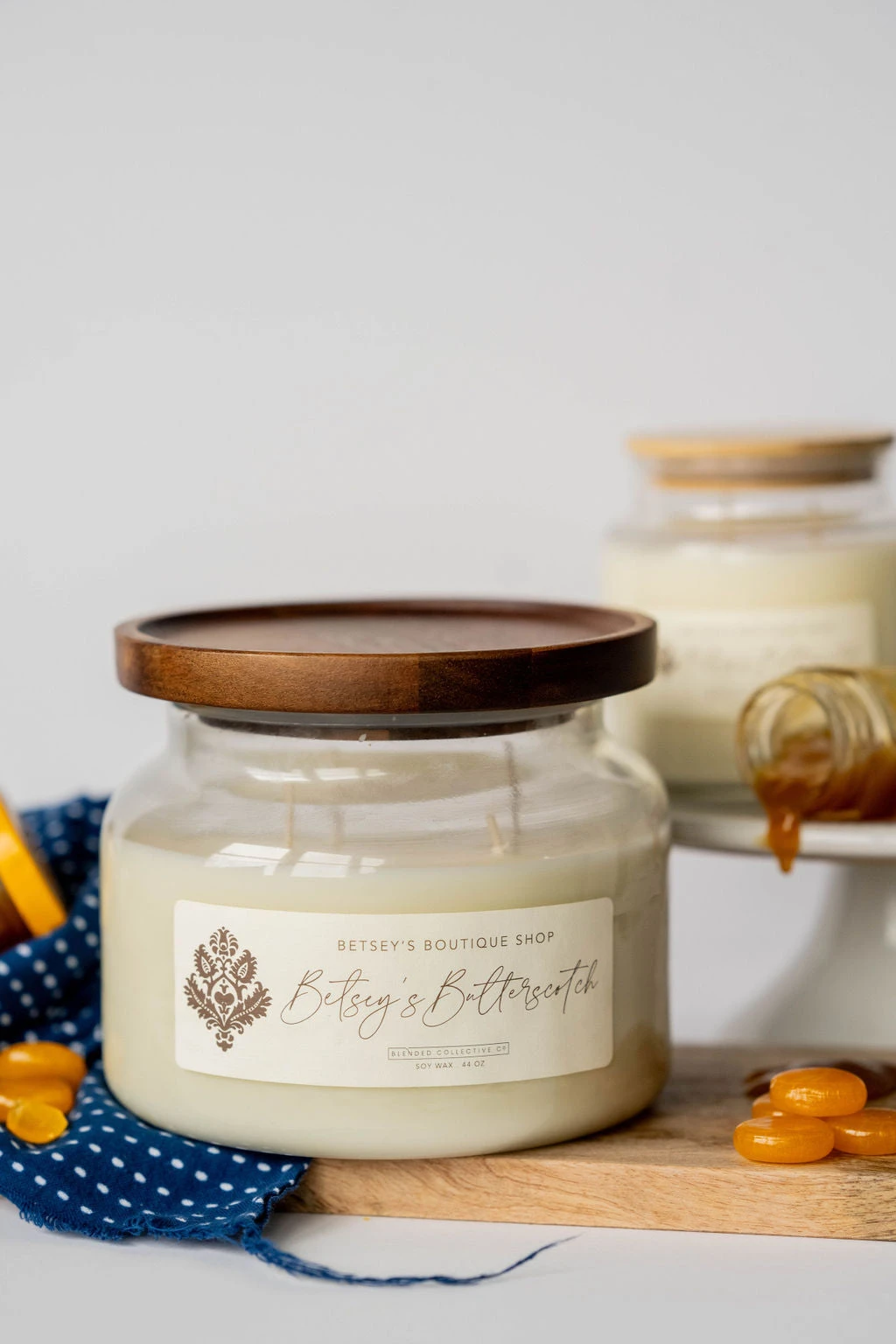 Betsey's Exclusive Butterscotch Soy Wax Candle - 44oz 4 Betsey's Exclusive Butterscotch Soy Wax Candle - 44oz - Image 4