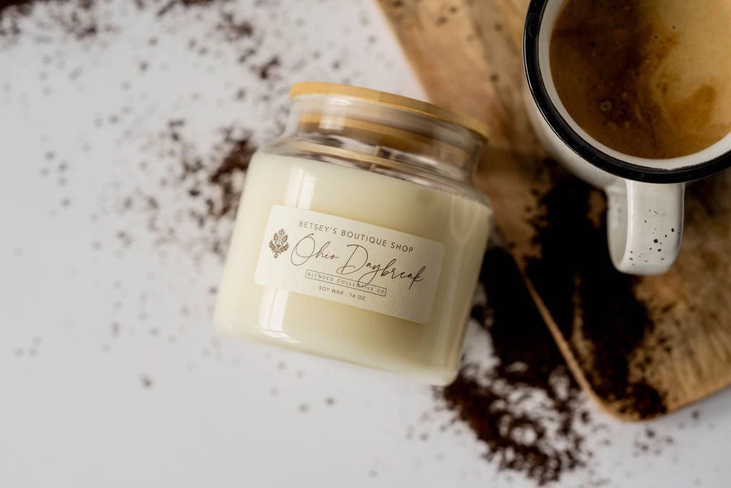 Betsey's Exclusive Ohio Daybreak Soy Wax Candle - 16oz 5 Betsey's Exclusive Ohio Daybreak Soy Wax Candle - 16oz - Image 5