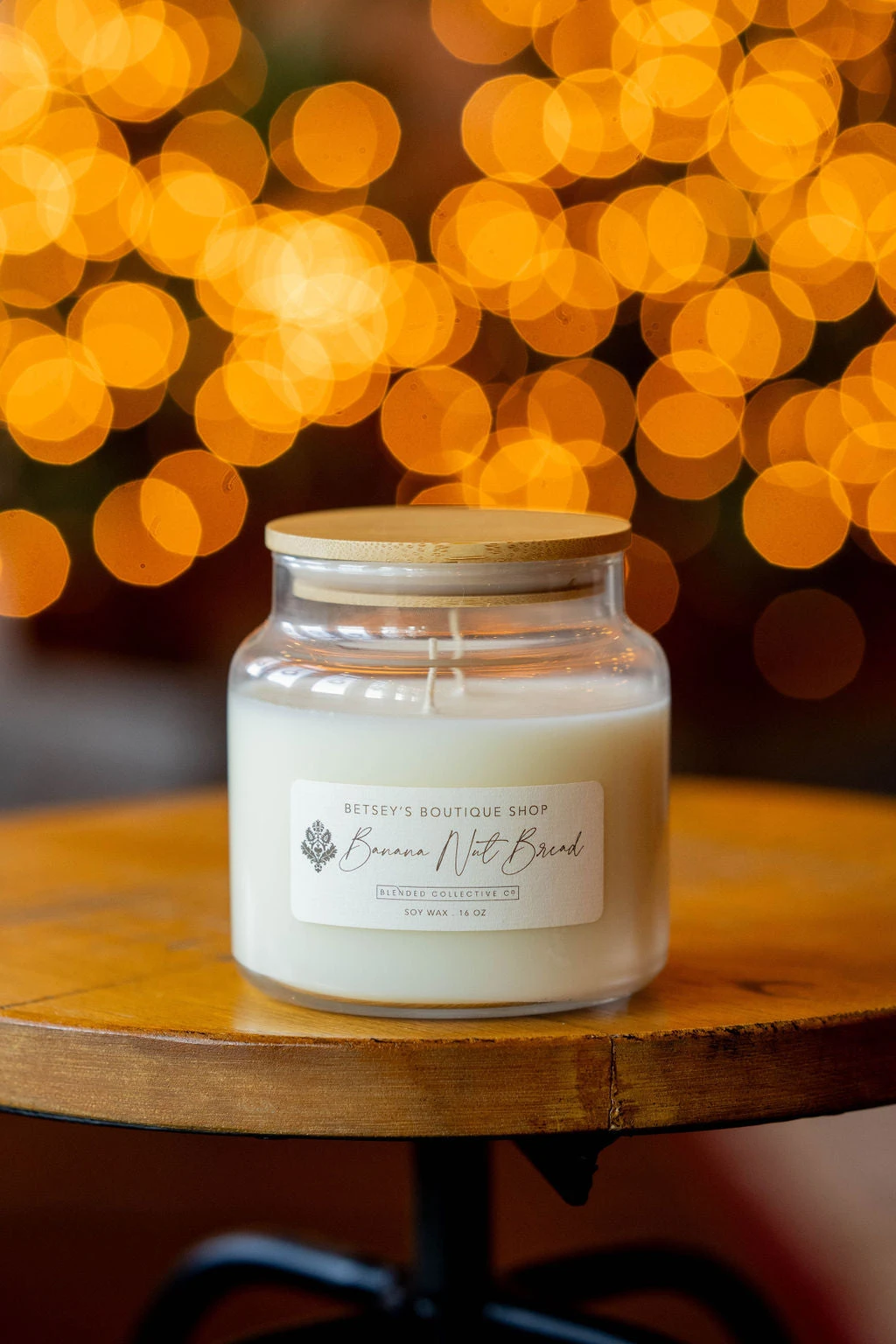 Betsey's Exclusive Banana Nut Bread Soy Wax Candle - 16oz 5 Betsey's Exclusive Banana Nut Bread Soy Wax Candle - 16oz - Image 5