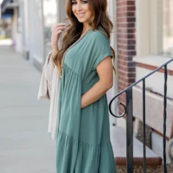 Flowy Tiered Midi Dress 33 Flowy Tiered Midi Dress -Women's Clothing Store untitled 6480 237103bd 605d 4c17 9118 d6865776171a