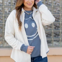 Vintage Smiley Face Graphic Crewneck -Women's Clothing Store untitled 6994 ffb9a636 2db5 45dc b775 00496514960b