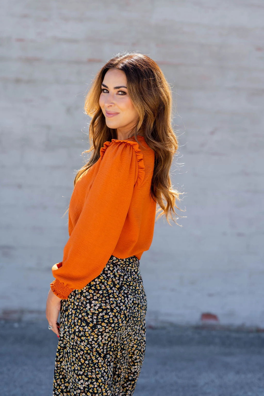 Cinched Trim Long Sleeve Blouse 10 Cinched Trim Long Sleeve Blouse - Image 10