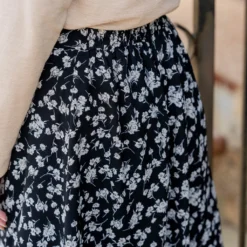 Classic Blossoms Maxi Skirt -Women's Clothing Store untitled 7456 3a668f3a e5e1 4c12 92be 825830bd8be5