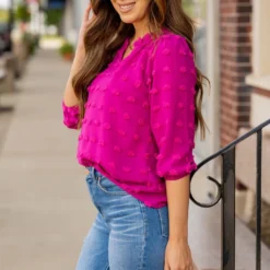 Textured Dot 3/4 Sleeve V Blouse 34 Textured Dot 3/4 Sleeve V Blouse -Women's Clothing Store untitled 7574 855876