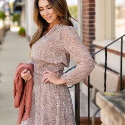 Mini Daisies Cinched Body Dress 16 Mini Daisies Cinched Body Dress -Women's Clothing Store untitled 7595