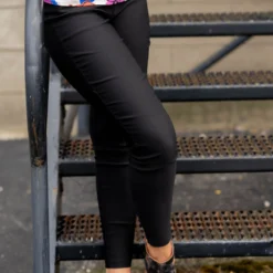 Betsey's Classy Jeggings