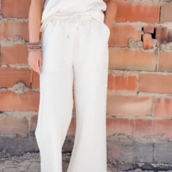 Subtle Checkered Relaxed Bottom Pants