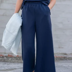 Subtle Ribbed Relaxed Bottom Pants