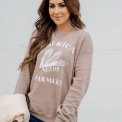 Bold America Needs Farmers Graphic Crewneck -Women's Clothing Store untitled 8888
